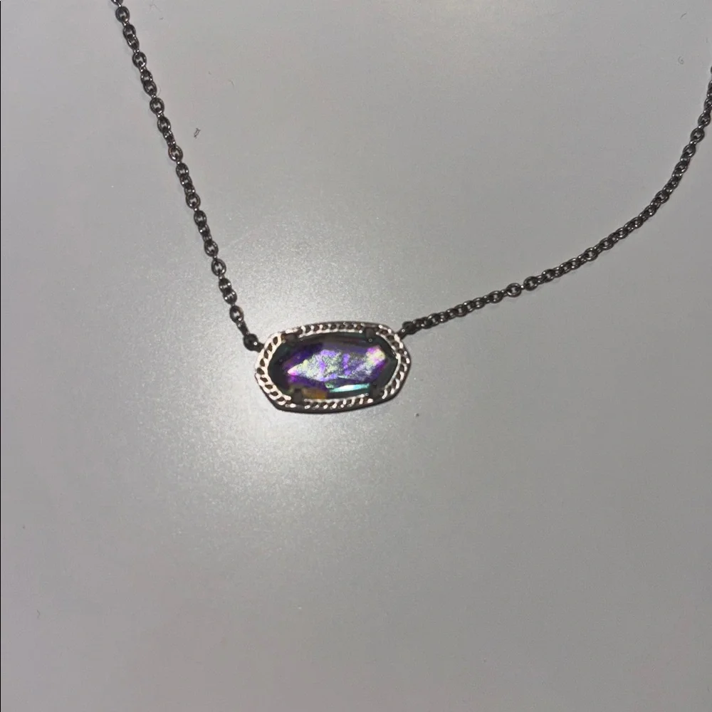 never worn before kendra scott silver iridescent necklace! - Picture 2 of 5